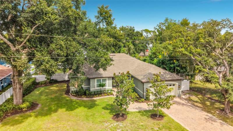 4 bedroom Single Family Residence at 6617 Bear Lake Terrace, Bear Lake Heights, Apopka — photo 4