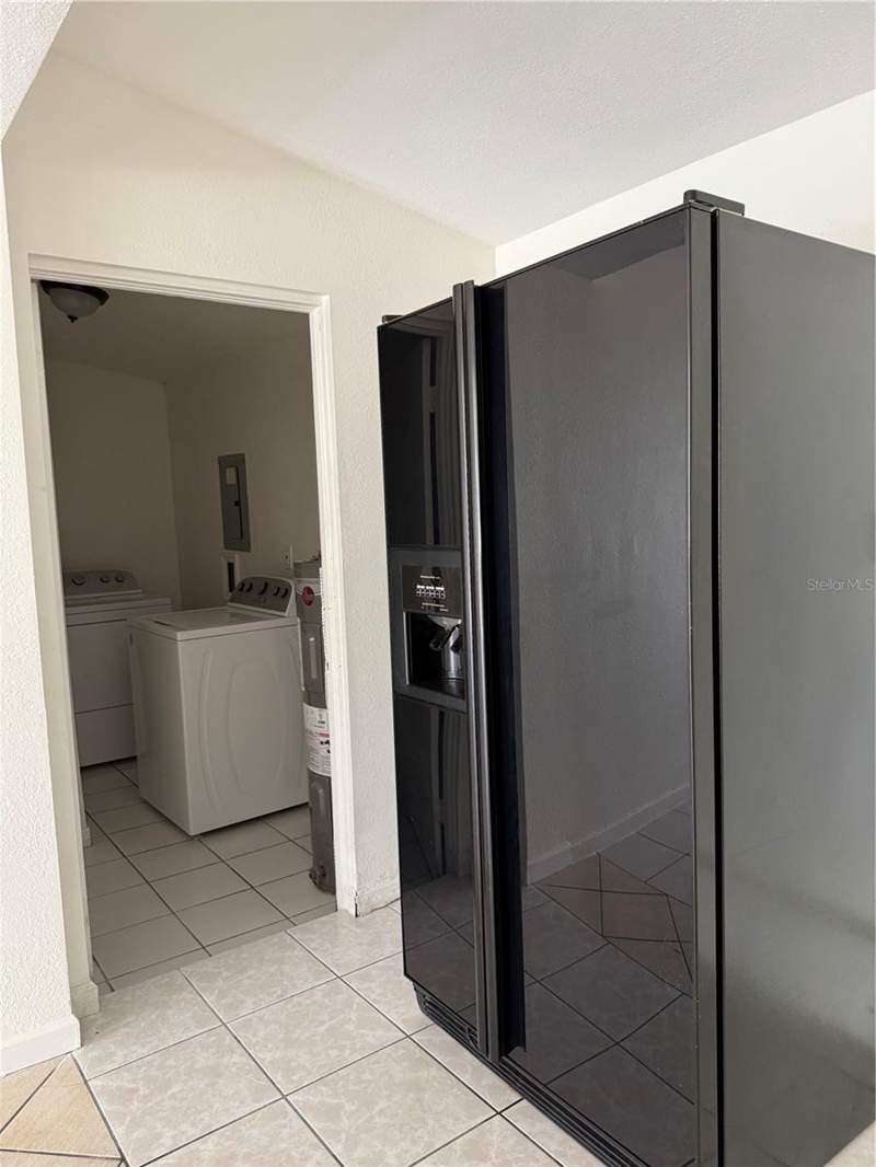 3 bedroom Single Family Residence at 4737 56th Avenue, Holdcroft Heights, St Petersburg — photo 3