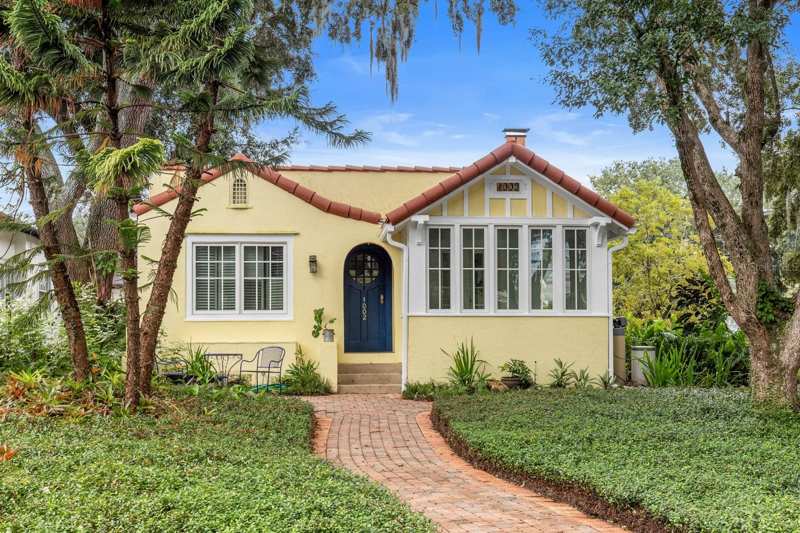 2 bedroom Single Family Residence at 1002 Delaney Avenue, Phillips Place, Orlando — photo 1