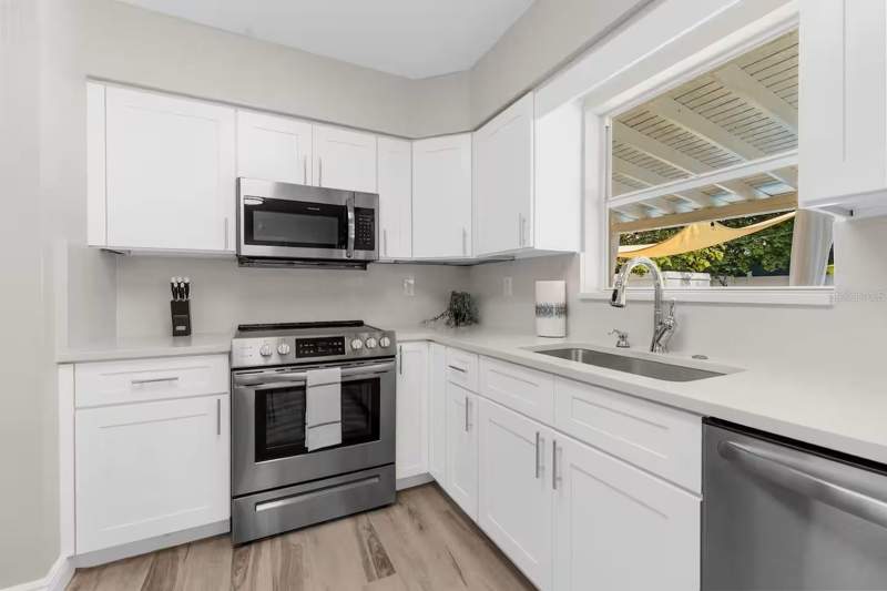 3 bedroom Single Family Residence at 8215 Quail Road, Cross Bayou Estates, Seminole — photo 5