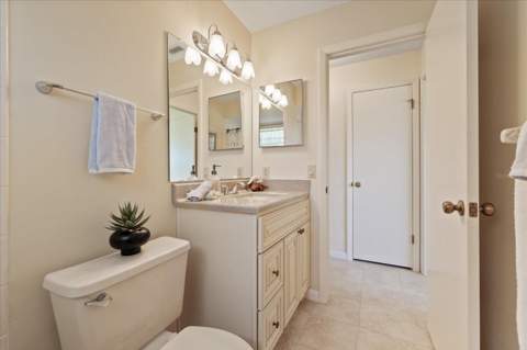 7329 Fairwood Avenue, New Port Richey FL - photo 12 of 47