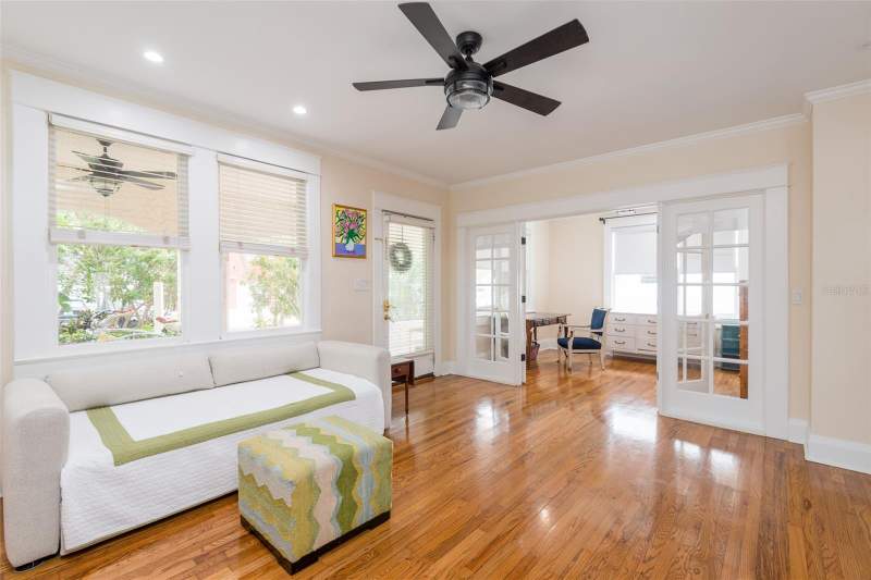 2 bedroom Single Family Residence at 2912 W Neptune Street, Palma Ceia Park, Tampa — photo 4