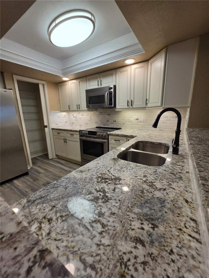 3 bedroom Townhouse at 9870 INDIAN KEY TRAIL #64, TARA CAY SOUND SOUTH, SEMINOLE — photo 5