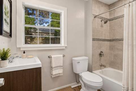 205 E Fountain Street, Fruitland Park FL - photo 19 of 34
