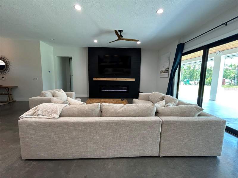 4 bedroom Single Family Residence at 19512 Majestic Street, Cape Orlando Estates, Orlando — photo 5