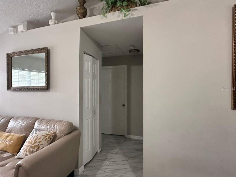 3 bedroom Single Family Residence at 1021 Embrun Court, Poinciana Village 5 Nbhd 1, Kissimmee — photo 4