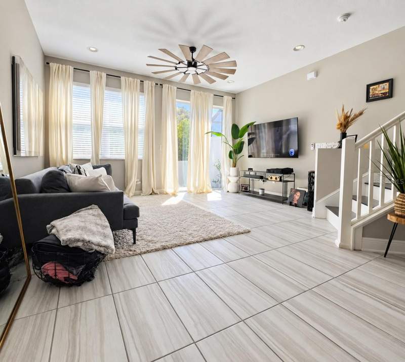 2 bedroom Townhouse at 2429 Foggy Creek Circle, Towns At Belleair Grove, Clearwater — photo 3