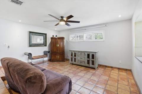 644 Peachwood Drive, Altamonte Springs FL - photo 10 of 39
