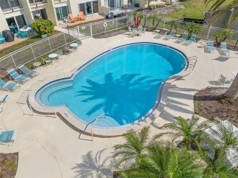 3 bedroom Condominium at 225 Country Club Drive #F-1401, Penthouse Greens, Largo — photo 3