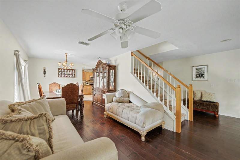 4 bedroom Single Family Residence at 15110 Heronglen Drive, Fishhawk Ranch Ph 2 Prcl, Lithia — photo 4