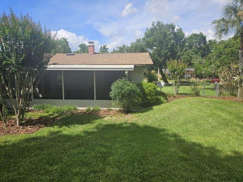 3 bedroom Single Family Residence at 120 Larkwood Drive, Idyllwilde Of Loch Arbor Section-4, Sanford — photo 2