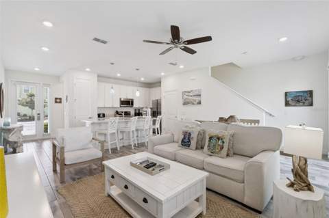8201 Surf Street, Kissimmee FL - photo 9 of 70