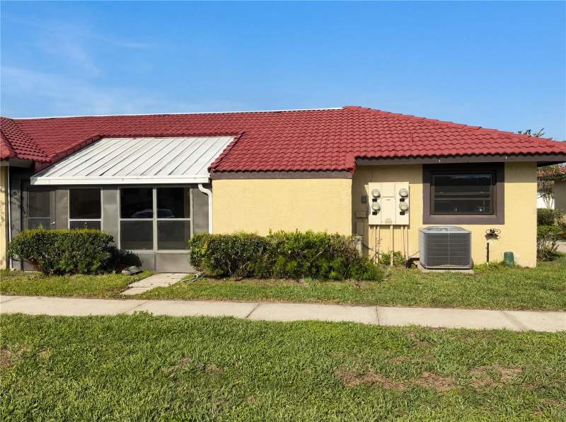 2 bedroom Townhouse at 444 HUNTER CIRCLE, COOPERSMITH VILLAGE AT POINCIANA, KISSIMMEE — photo 5