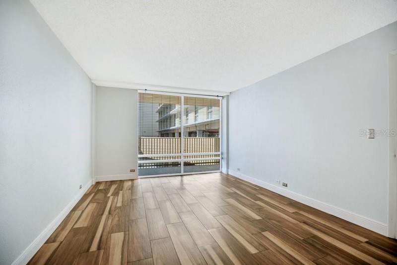 2 bedroom Condominium at 151 E Washington Street #217, Metropolitan/Lk Eola, Orlando — photo 5