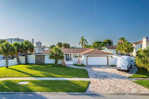 320 Harbor Passage, luxury home for sale in Clearwater Beach