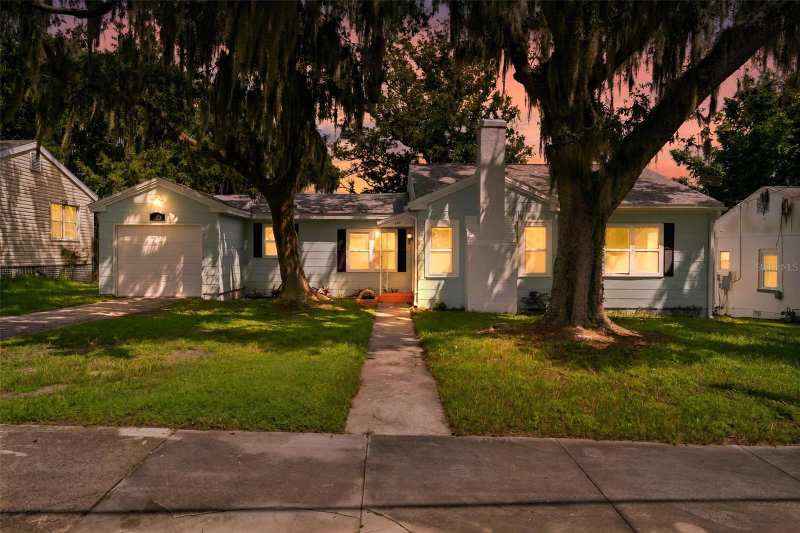 3 bedroom Single Family Residence at 408 S 12th Street, Leesburg Bonaire Heights 02, Leesburg — photo 1