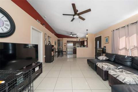 2062 Tropic Bay Court, Orlando FL - photo 13 of 34