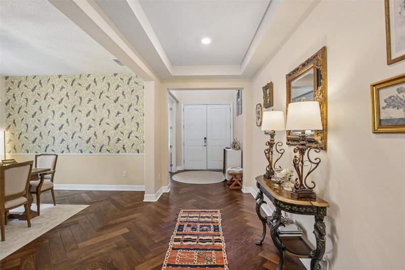 5 bedroom Single Family Residence at 11054 Sundrift Drive, K-Bar Ranch Prcl N, Tampa — photo 3