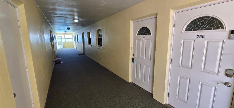 1 bedroom Condominium at 175 55th Avenue #204, Brightwaters Beach Condo, St Pete Beach — photo 4