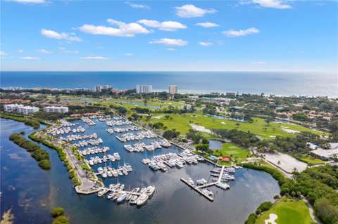 2600 Harbourside Drive #C13, golf community for sale in Longboat Key