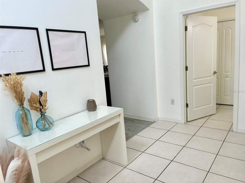 3 bedroom Single Family Residence at 8026 Carriage Pointe Drive, Carriage Pointe Phase 1, Gibsonton — photo 5