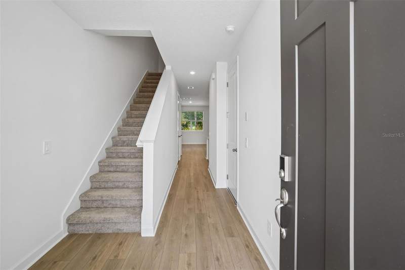 3 bedroom Townhouse at 7556 Deer Valley Circle, Montague Townhomes, Tampa — photo 4