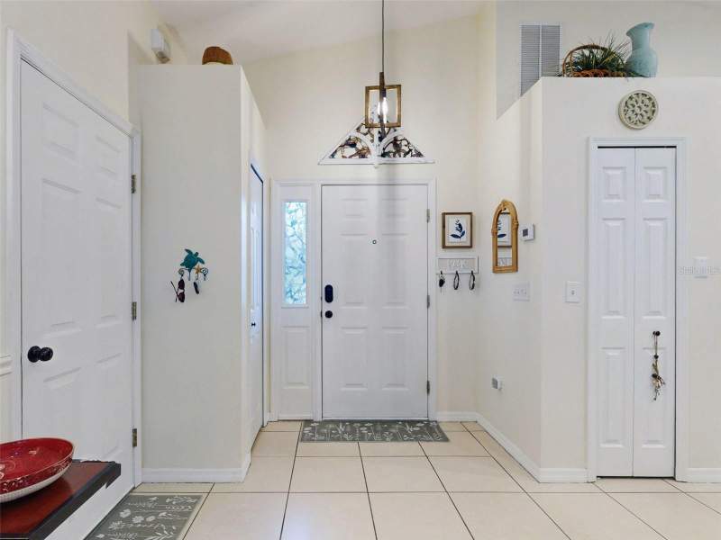 2 bedroom Condominium at 242 Pine Bluff Avenue #242, Beresford Manor Homes Units 01 & 02, Deland — photo 2