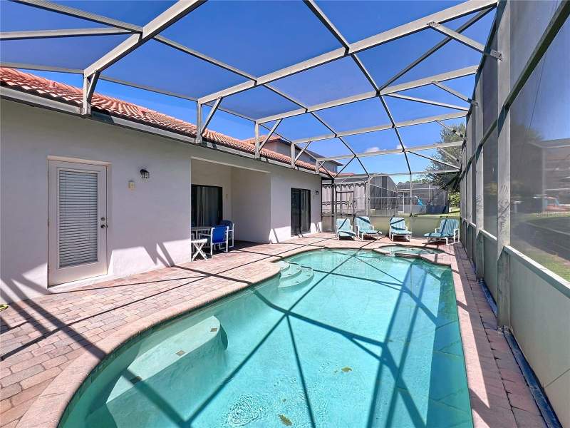 4 bedroom Single Family Residence at 102 Sandy Point Way, High Grove Unit 01 Lt 01 Pb 50 Pg 19-20, Clermont — photo 2