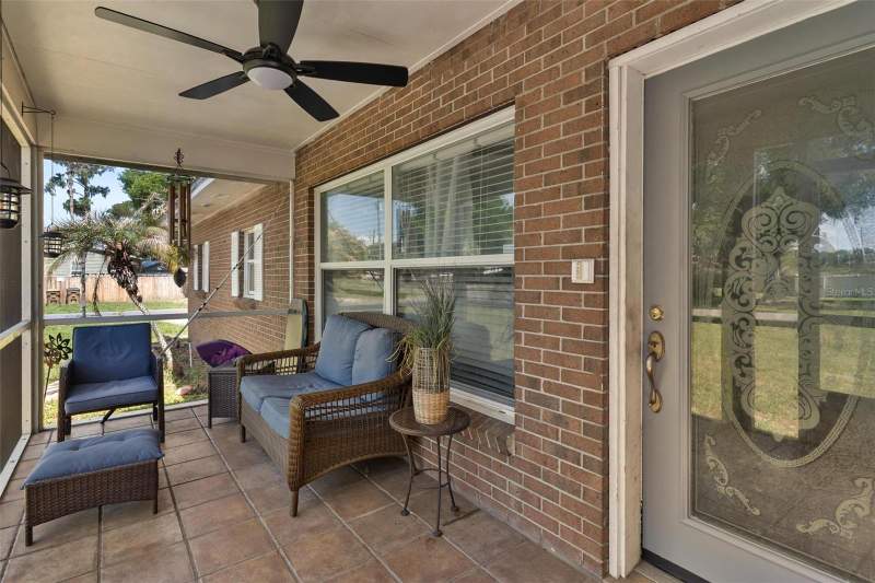 4 bedroom Single Family Residence at 14407 Lake Junietta Drive, Lake Junietta Homesites, Tavares — photo 4