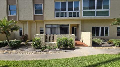 105 Island Way #112, Clearwater Beach FL - photo 6 of 6