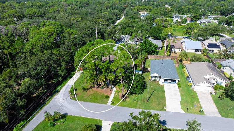3 bedroom Single Family Residence at 4598 Cactus Avenue, Flora Villa Final Surv, Sarasota — photo 3