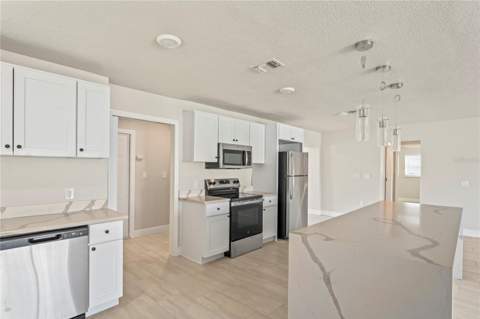 516 Crystal Drive, Madeira Beach FL - photo 9 of 22