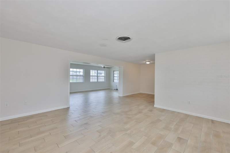 3 bedroom Single Family Residence at 7824 115TH STREET, RIDGEWOOD GROVES, SEMINOLE — photo 5