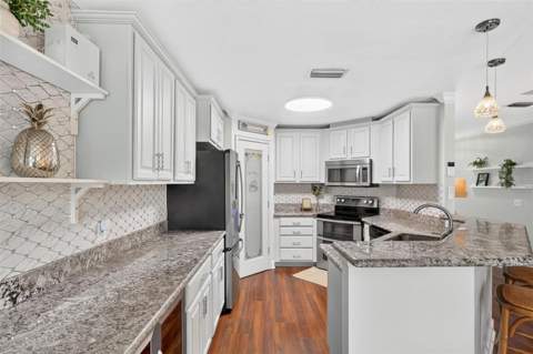 7930 SE 86th Avenue, Newberry FL - photo 17 of 99