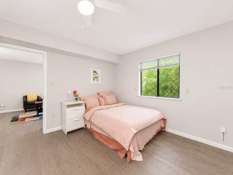 81 SE 16th Avenue #D101, Gainesville FL - photo 16 of 29