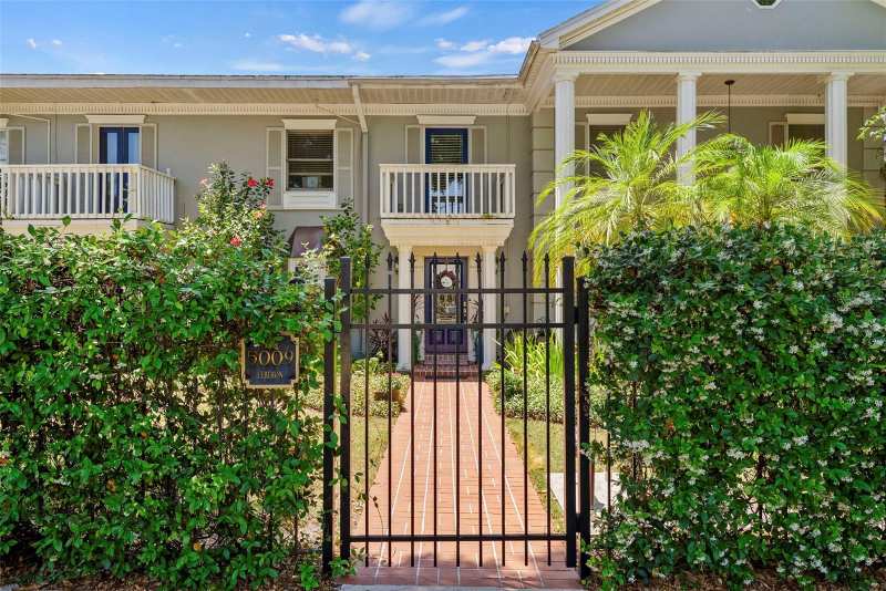 3 bedroom Townhouse at 5009 S Elberon Street, Elberon Place Ph 01, Tampa — photo 1