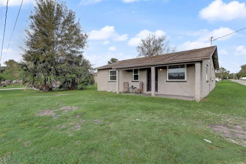 4 bedroom Single Family Residence at 2590 E State Road 46, Stevens Add To Midway, Sanford — photo 2