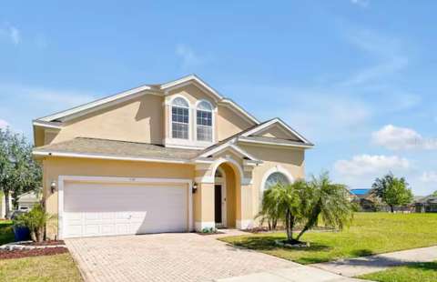 559 Cadiz Loop, home for sale in Davenport 33837