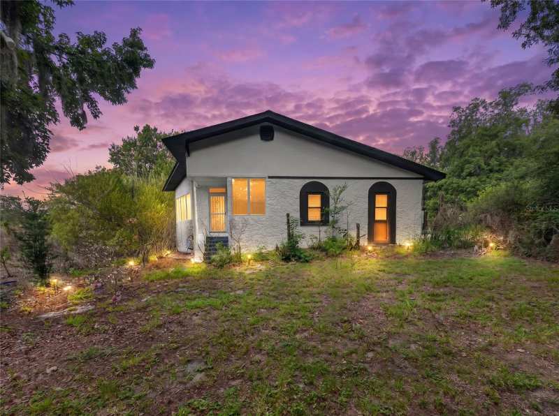 6 bedroom Single Family Residence at 14820 County Road 48, Underhill Hammock, Astatula — photo 1