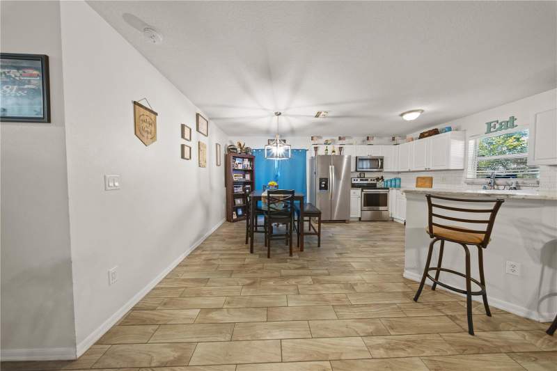3 bedroom Single Family Residence at 1806 E Curtis Street, Chesterfield Heights, Tampa — photo 5