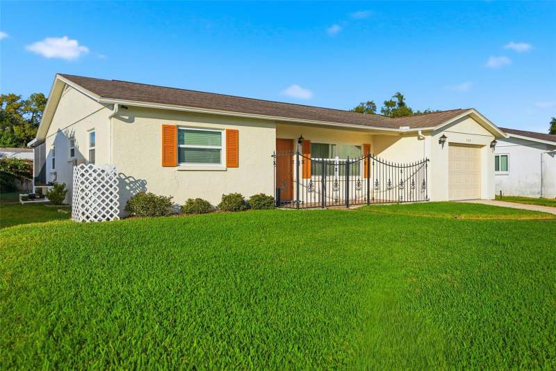 2 bedroom Single Family Residence at 7329 Cay Drive, Embassy Hills, Port Richey — photo 3