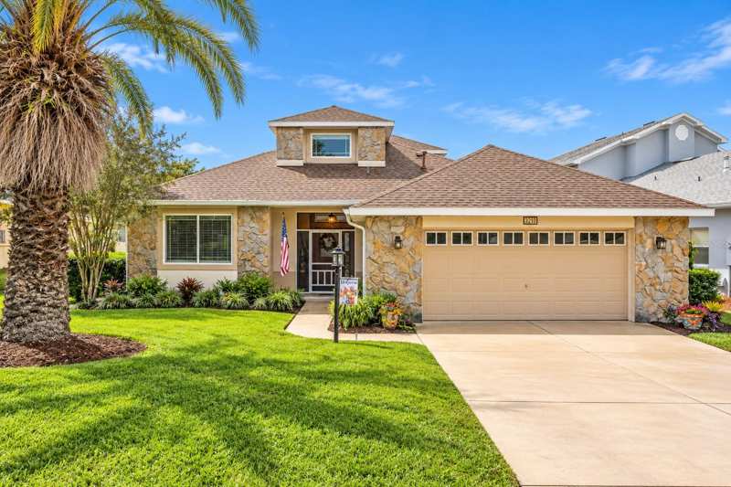 2 bedroom Single Family Residence at 3210 Saratoga Drive, Tavares Royal Harbor Ph 02 Lt 179, Tavares — photo 1