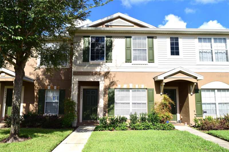 2 bedroom Townhouse at 12337 Foxmoor Peak Drive, Panther Trace Ph 1 Townhome, Riverview — photo 1