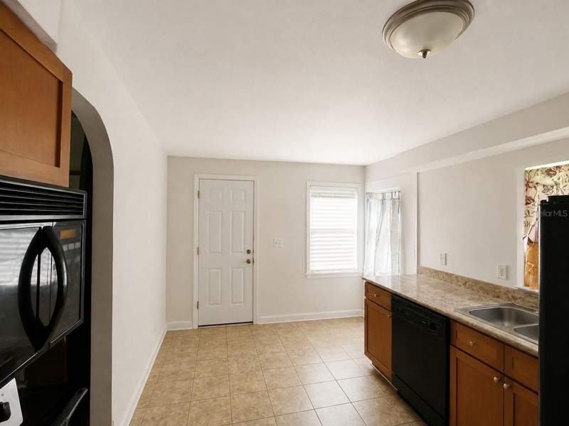 3 bedroom Single Family Residence at 1044 58th Avenue, North Euclid Ext 1, St Petersburg — photo 3