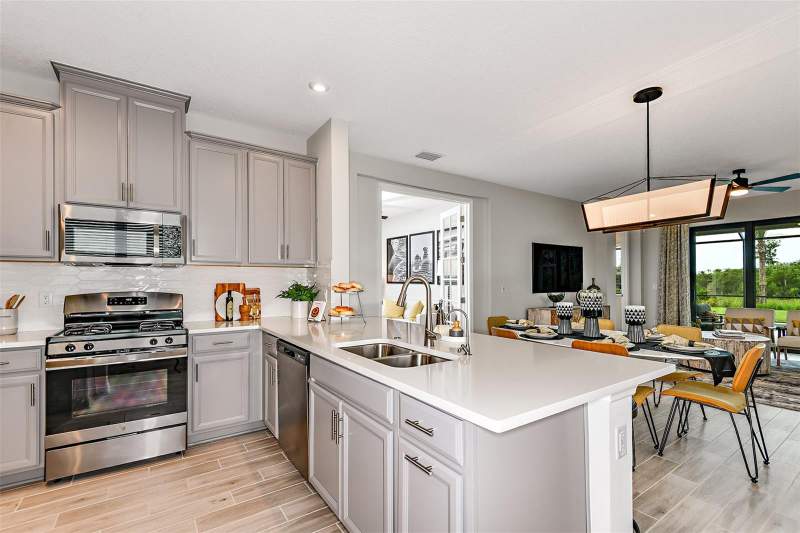 3 bedroom Single Family Residence at 745 Steel Drive, Indigo Creek, Apollo Beach — photo 4