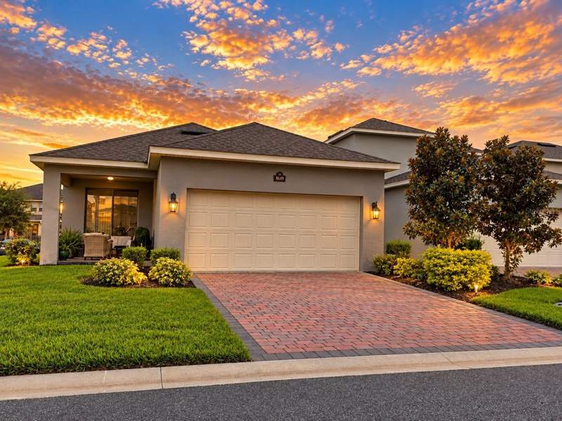 3 bedroom Single Family Residence at 8649 Flagship Alley, Waterleigh Ph 3B 3C & 3D, Winter Garden — photo 2