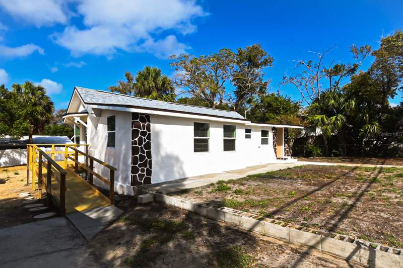 3 bedroom Single Family Residence at 426 S Disston Avenue, Kibbee Add 1, Tarpon Springs — photo 5