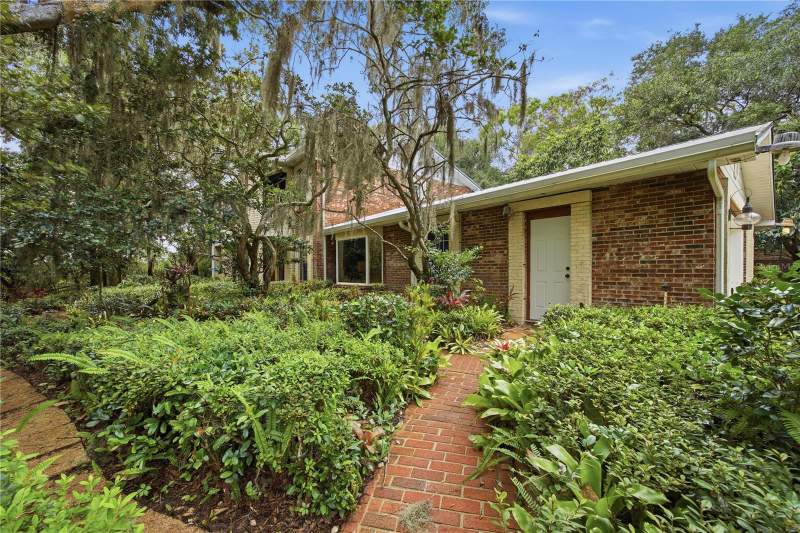 5 bedroom Single Family Residence at 2271 Keystone Road, Tampa & Tarpon Spgs Land Co, Tarpon Springs — photo 3