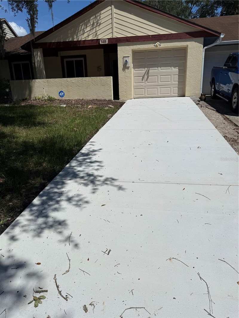 3 bedroom Villa at 148 Sabal Palm Court, Hidden Lake Villas Ph 3, Sanford — photo 1
