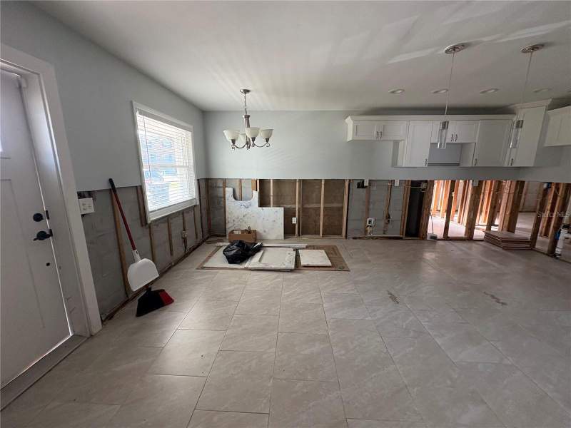 3 bedroom Single Family Residence at 6711 S Faul Street, West Port, Tampa — photo 4